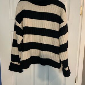 Striped Black and White Women's Sweater